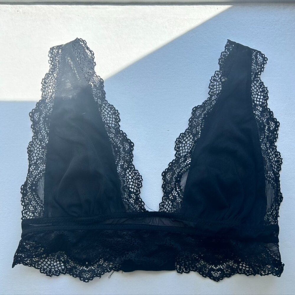 Urban Outfitters Bra